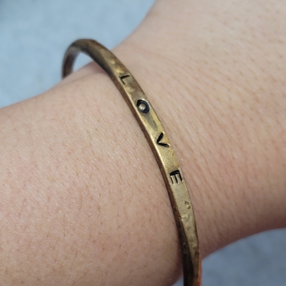 Brass "Love" bangle - Picture 2 of 9